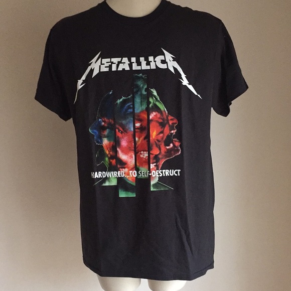 Other - Men's Metallica shirt
